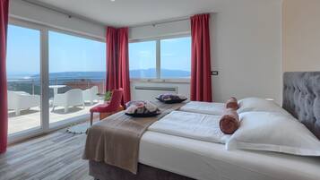 6 makuuhuonetta, internet