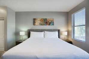 1 bedroom, desk, WiFi - Kierland Greens Getaway (Scottsdale)