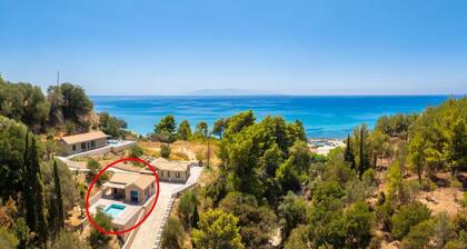 Villa Sia - Two Bedroom Villa, Sleeps 4