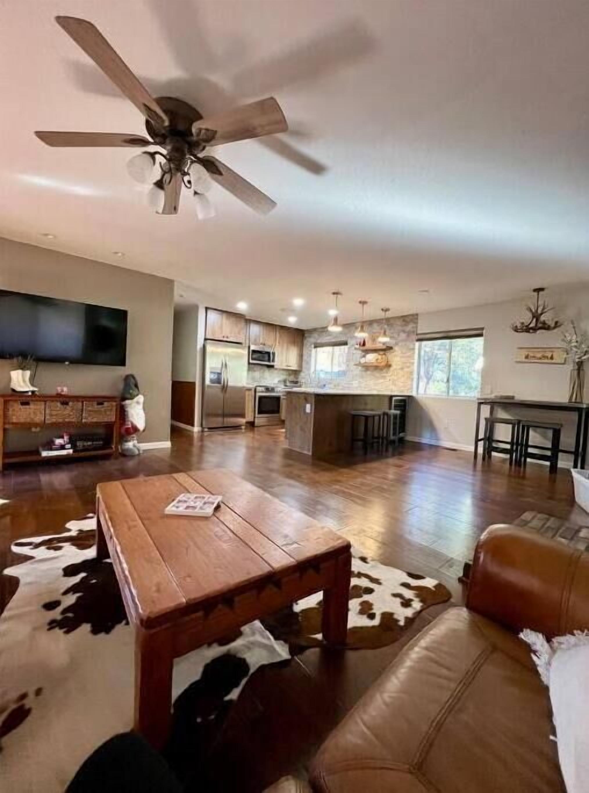 TV connectée, cheminée