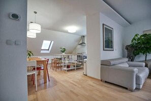 Interior - Matic Spacious Modern Apartment
 (Ljubljana)
