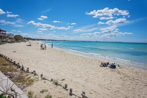 Standard House, Multiple Bedrooms (Torre Lapillo Apartment Sea View) | Beach