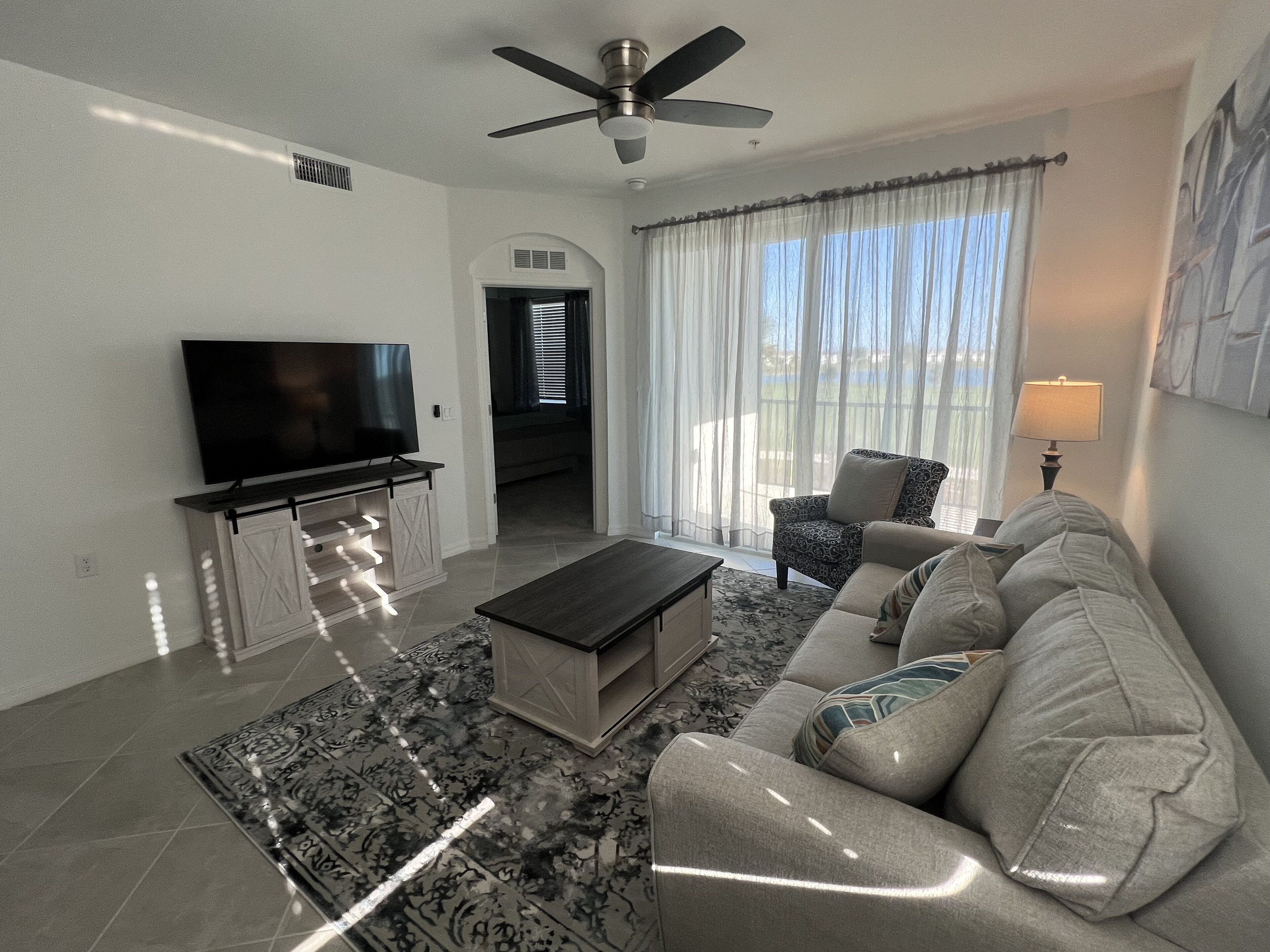 TV connectée, espaces bureaux