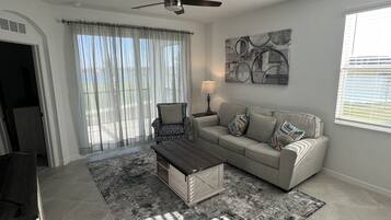 TV connectée, espaces bureaux