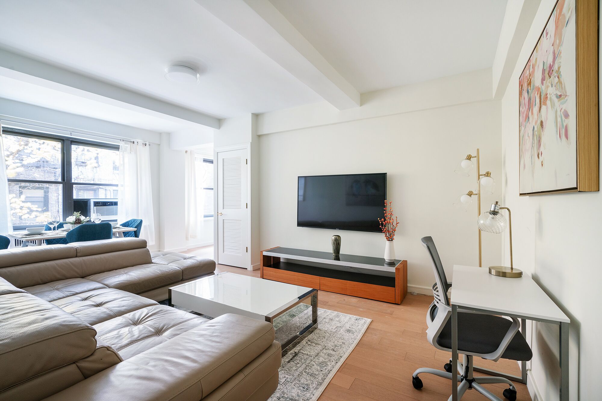 luxury one bedroom -golden Horn
