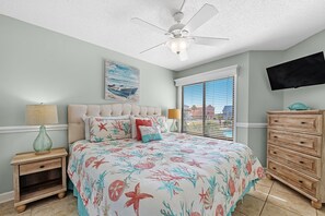 2 室のベッドルーム、アイロン / アイロン台、WiFi (無料)、ベッドシーツ