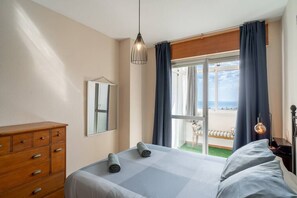 3 soverom, strykejern/-brett, reiseseng for barn og wi-fi