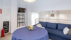 Living area - Design loft close to beach in the core of El Palo (Málaga)