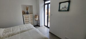 2 bedrooms, iron/ironing board, travel crib, free WiFi - T3 Propriano Avec Ascenseur, Proche Toutes Commodités, Plage Accessible à Pieds (Propriano)