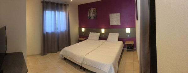 1 chambre, fer et planche à repasser, Wi-Fi