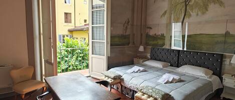 4 chambres, fer et planche à repasser, draps fournis