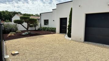 Enceinte de lâhĂ©bergement