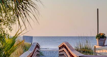 3BD PDunes GOLF & POOL off back deck! Beach access