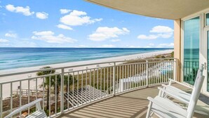 Property grounds - Fall Deals + Snowbird Rates | Gulf Front Beach Escape (Panama City Beach)