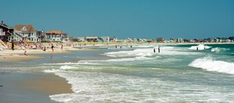 The Saco Suite - Downtown, Dog Friendly, Sleeps 4, Walk to Bars & Restaurants!