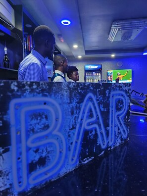Bar (a l'allotjament)