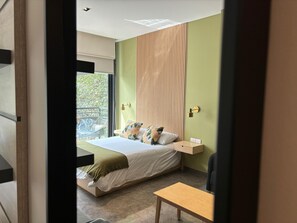 Basic-Doppelzimmer, 1 Doppelbett, Kochnische, Gartenblick