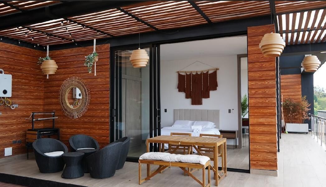 Loft Deluxe | Décor unique, ameublement unique, bureau, accès au Wi-Fi (inclus)
