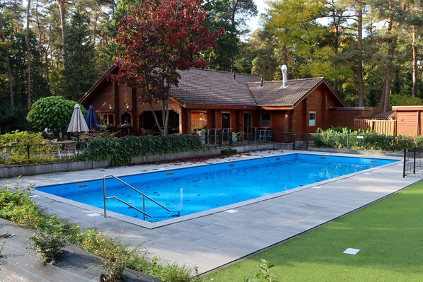 Outdoor pool, a heated pool
