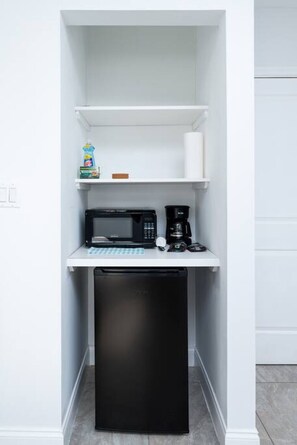 Interior - Bayshore Breeze! #10 (Fort Lauderdale)