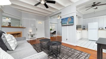 TV connectée, cheminée