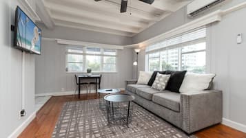 TV connectée, cheminée