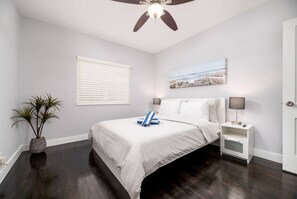 1 camera, una scrivania, ferro/asse da stiro, Wi-Fi gratuito