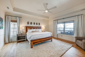 5 bedrooms, Internet, bed sheets - Sapphire Mountaintop Cabin w/ Views & 2 Decks (Sapphire)