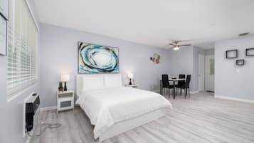 1 bedroom, desk, iron/ironing board, free WiFi