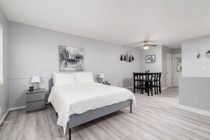 1 dormitorio, escritorio, tabla de planchar con plancha y wifi gratis