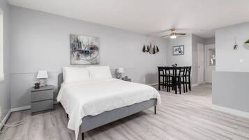 1 bedroom, desk, iron/ironing board, free WiFi