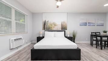 1 bedroom, desk, iron/ironing board, free WiFi