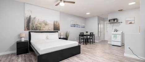 1 bedroom, desk, iron/ironing board, free WiFi