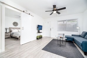 1 soveværelse, skrivebord, strygejern/strygebræt, gratis Wi-Fi