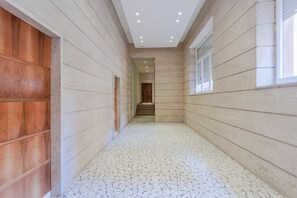 Interior - Luxury Modern Apartment with Elevator and Balcony inside the Walls of Lucca (Lucca)