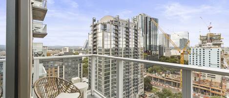 Luxury Condo, 1 King Bed with Sofa bed, Balcony, City View | Terrace/patio