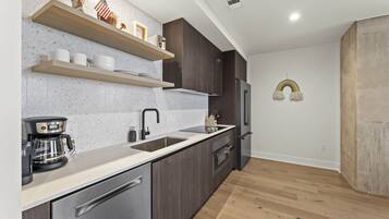 Luxury Condo, 1 King Bed with Sofa bed, Balcony, City View | Private kitchen | Full-sized fridge, microwave, oven, stovetop