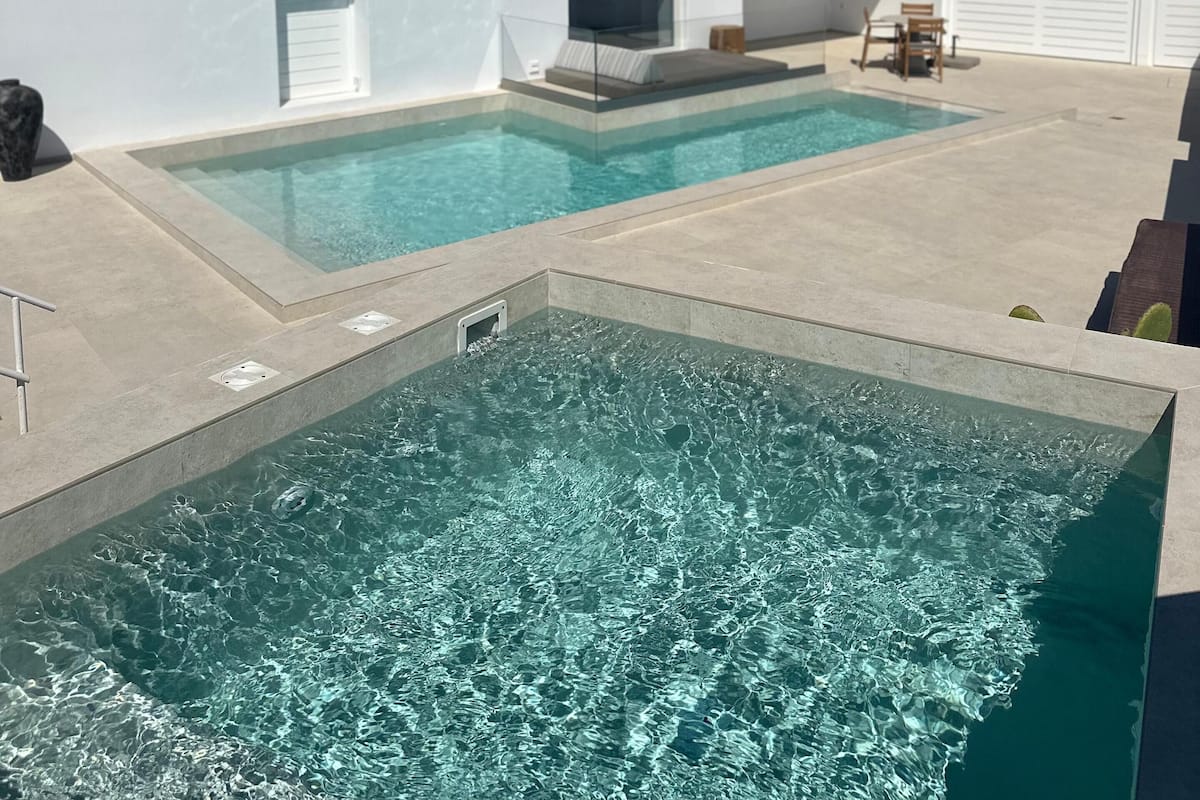 Junior Suite with Private Pool & Heated Outdoor Jetted Tub | Terrace/patio