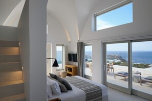 Prestige Suite with Private Infinity Pool & Heated Outdoor Jetted Tub - Caldera View | Premium bedding, down comforters, memory foam beds, minibar - Omna Caldera Suites (Santorini)