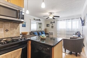 Fridge, microwave, oven, stovetop - Sand In My Boots, Super Comfortable Oceanfront (North Topsail Beach)