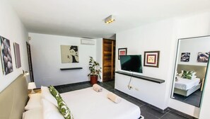3 bedrooms, iron/ironing board, free WiFi, bed sheets - 229 - Villa Lanson (lh229) (Playa Blanca)