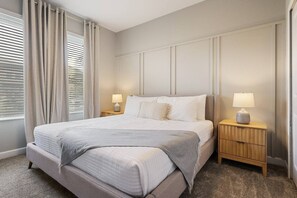 6 Schlafzimmer, Reisekinderbett, WLAN, Bettwäsche