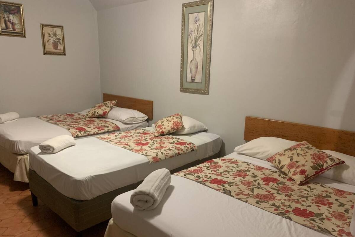 Habitación triple exclusiva | Wifi gratis