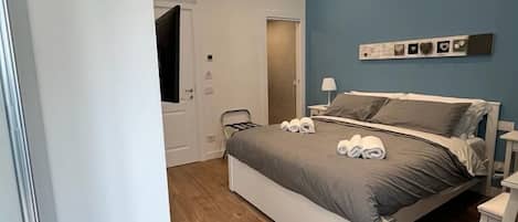 Deluxe Double Room, Non Smoking, City View