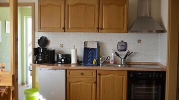 Fridge, oven, toaster