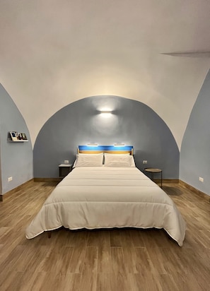 1 dormitorio, cuna de viaje, wifi y ropa de cama