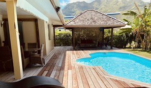 Pool - Moorea Temae Villa Walking Distance Private Beach and Golf (Moorea-Maiao)