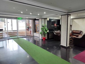 Lobby - GRAND GOLD BEACH HOTEL KUMBURGAZ (Istanbul)