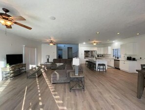 Living area - Most unique on Bullhead
(Mission Viejo)