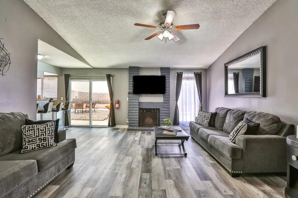 Smart TV, fireplace, books